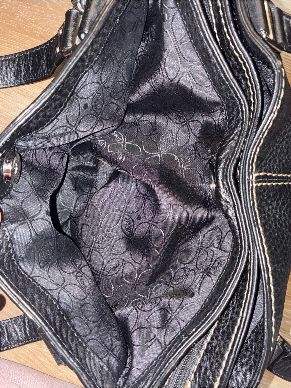 Fossil Black Leather Shoulder Bag - Picture 8 of 11